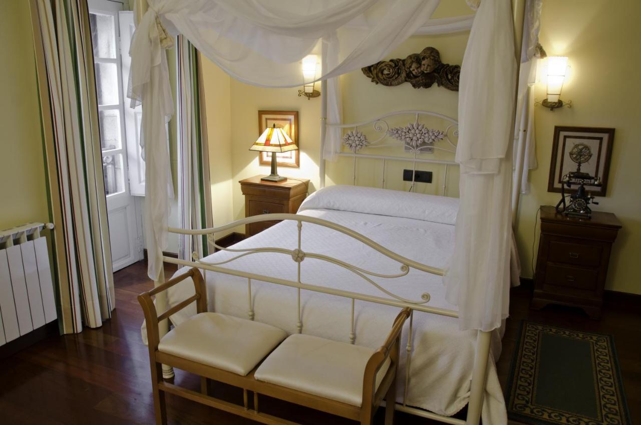 Posada Casa De Don Guzman Vega de Pas Bagian luar foto